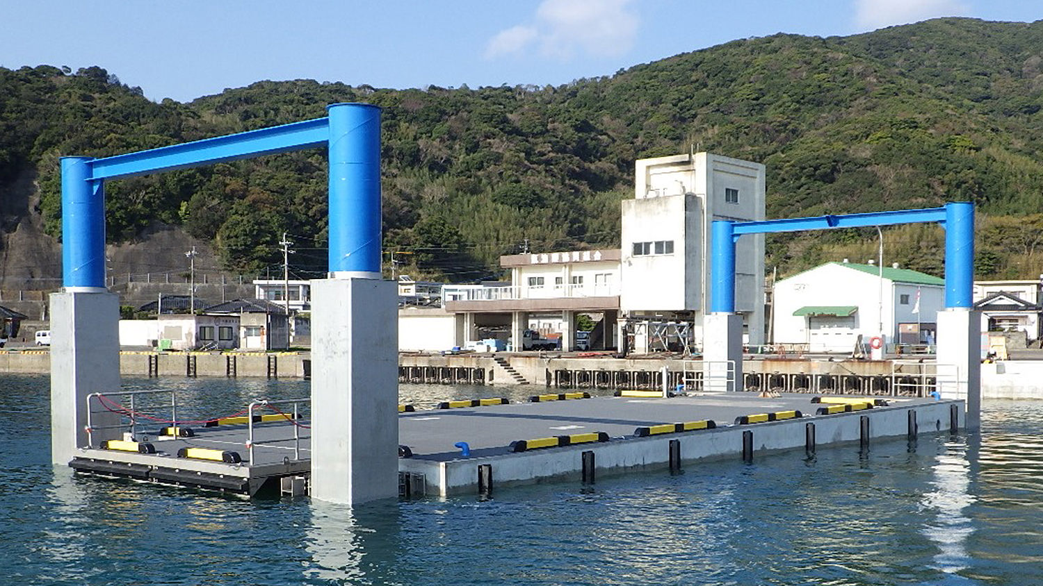 中甑漁港浮桟橋