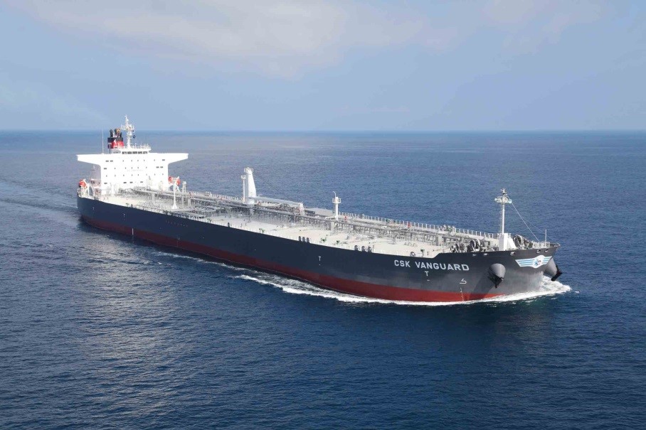 11万5千トン型油送船「CSK VANGUARD」