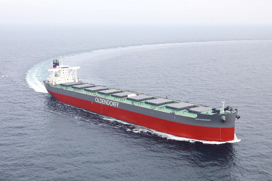18万2千トン型ばら積み運搬船「ALICE OLDENDORFF」